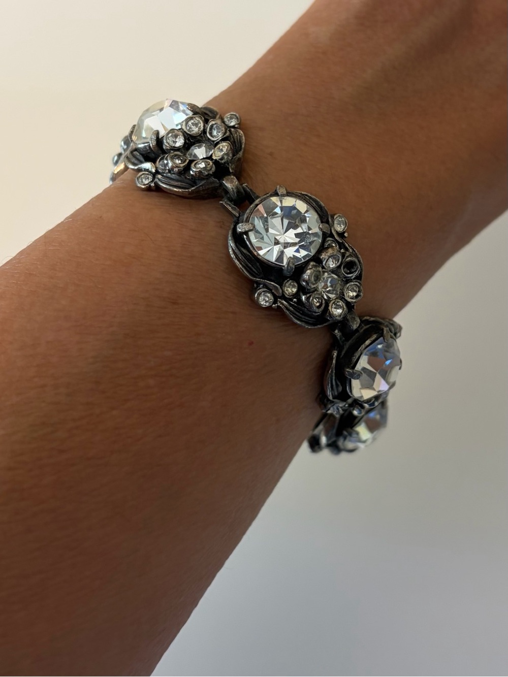 Vintage Hollycraft 1954 Clear Rhinestone Bracelet Signed Silver Tone Statement - Picture 2 of 7